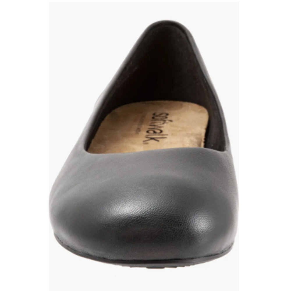 SoftWalk womens Sonoma Ballet Flat, Black, Size 8 Narrow US